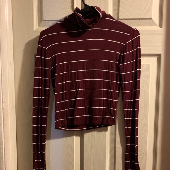 Maroon long sleeve cropped shirt - Picture 1 of 1